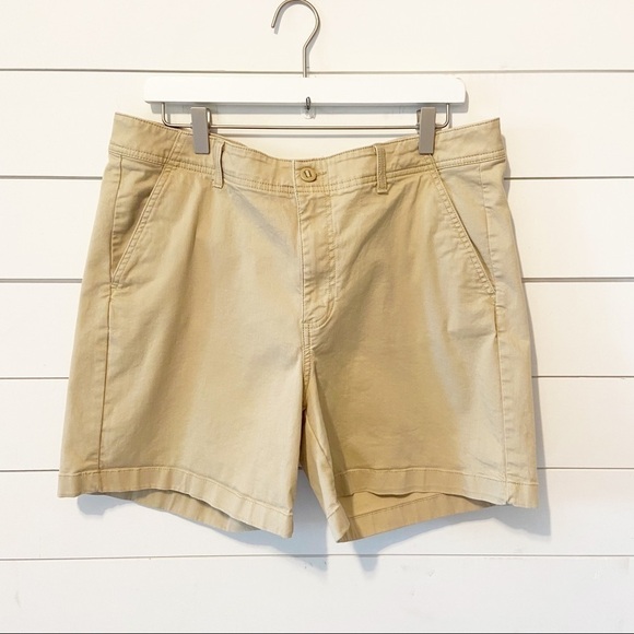 L.L. Bean | Favorite Fit 6inch Shorts, Organic Cotton, Size 16R - Picture 1 of 12